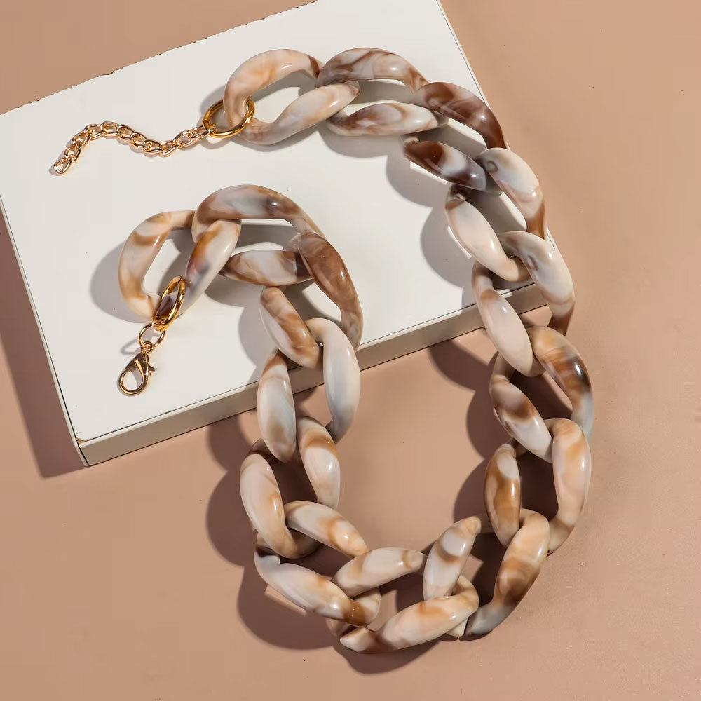 Milano Vintage Shell Necklace